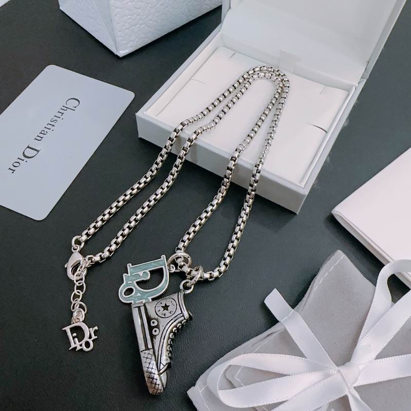 Dior Necklace 05lyr372